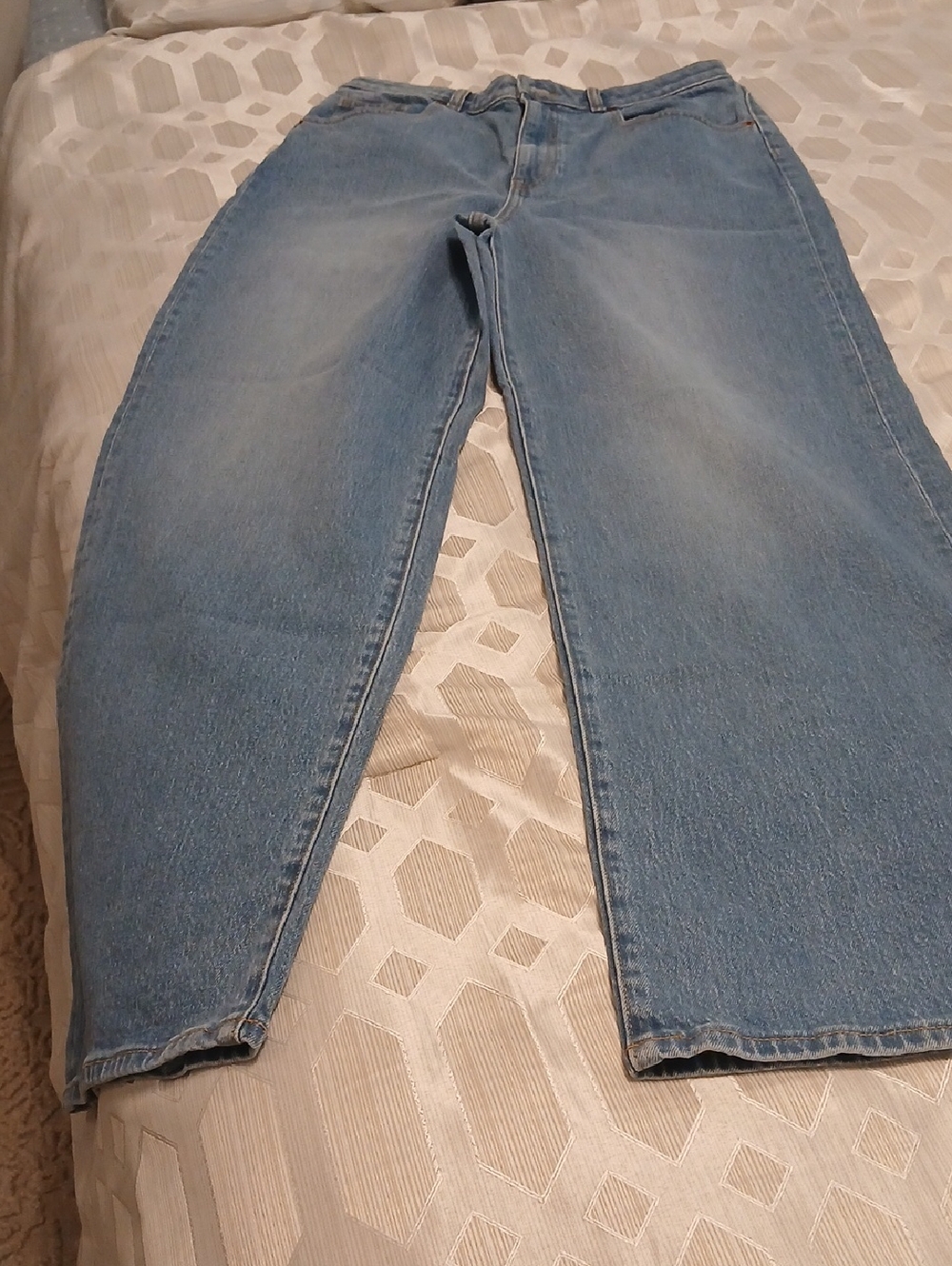 PINK Victoria's Secret Light Blue Relaxed Womens Jeans